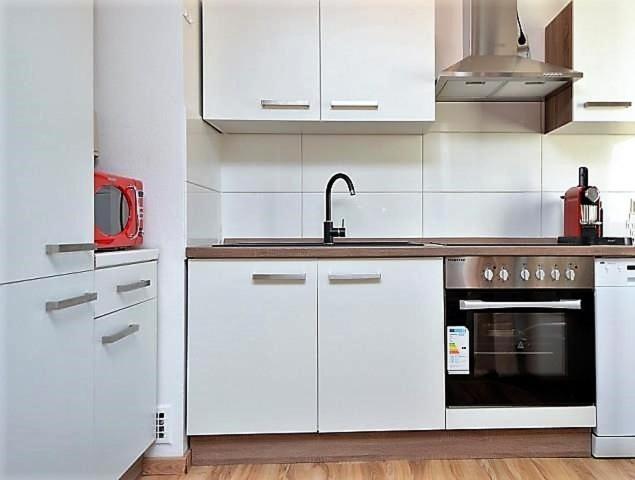 Riesling - Helle Und Grosszuegige Wohnung Mit Guter Anbindung Magonza Esterno foto